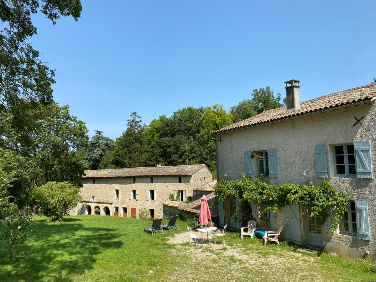 Chateau Des Loups - Les Pommiers Echire 外观 照片